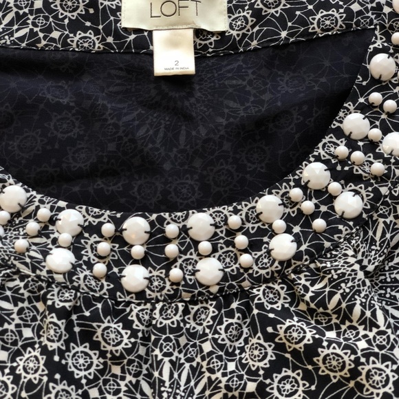 Ann Taylor Loft Navy blue medallion dress - Picture 3 of 6